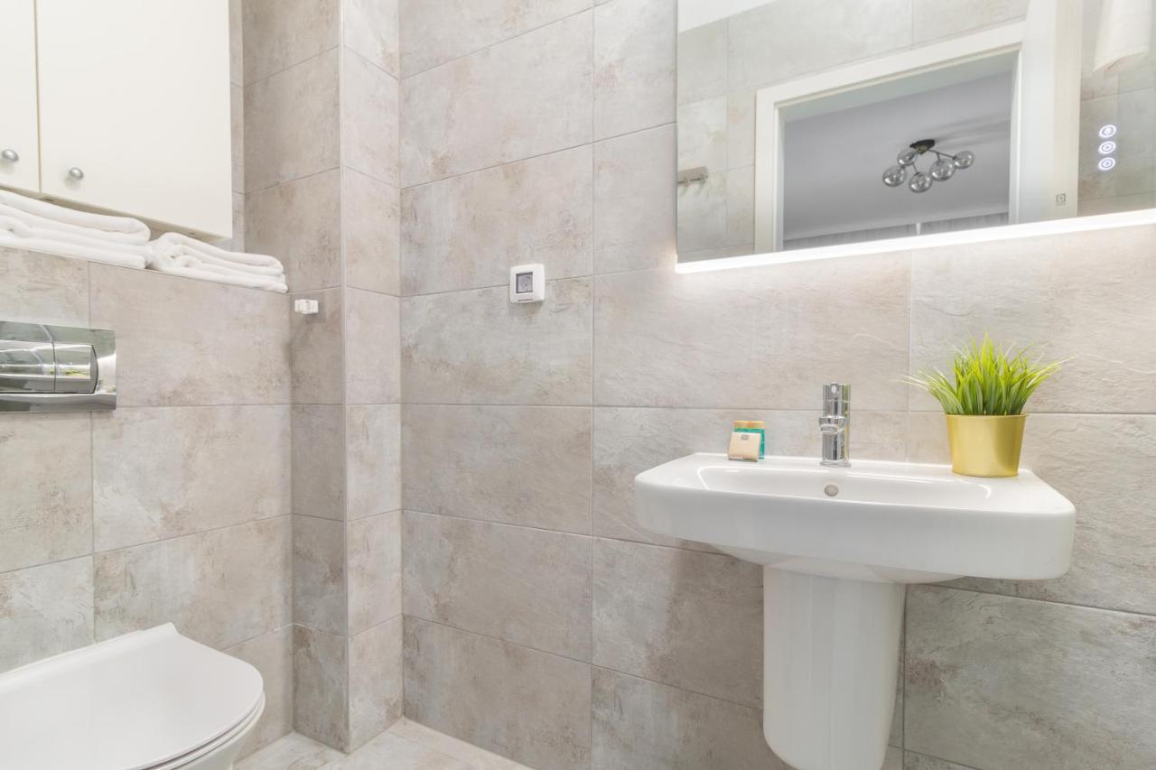 Vancouver Flat Oradea Exterior foto